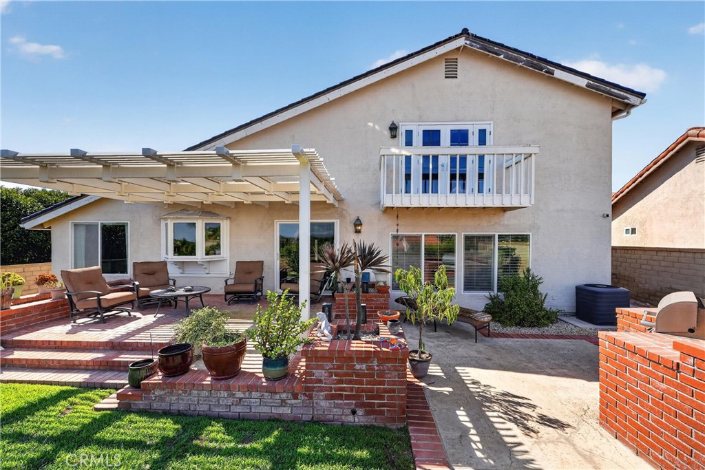 22852 Buendia Property Photo 31