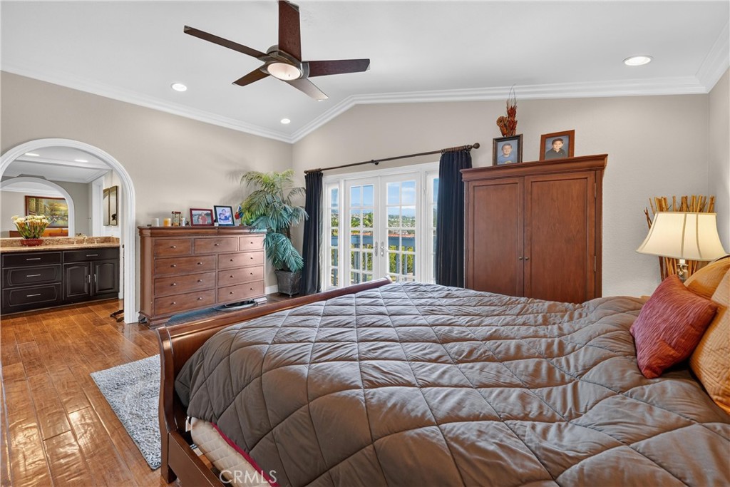 22852 Buendia Property Photo 40