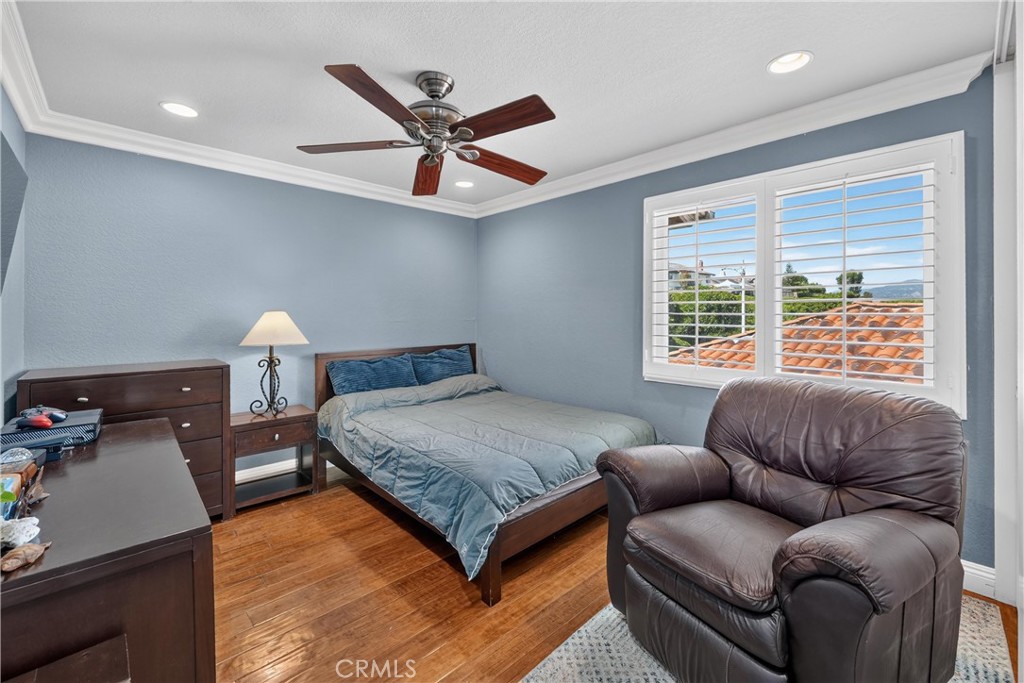 22852 Buendia Property Photo 48