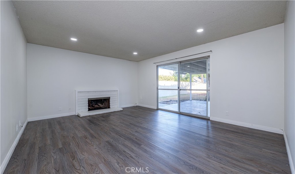 23051 Cavanaugh Road Property Photo 9