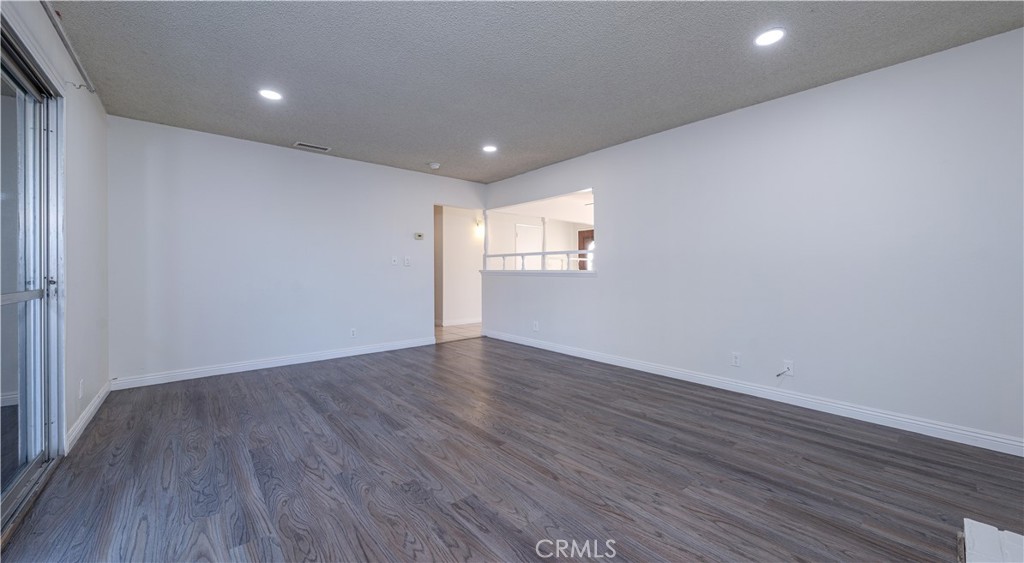23051 Cavanaugh Road Property Photo 10