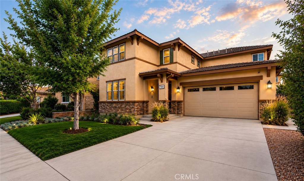 7989 Licorice Property Photo 1