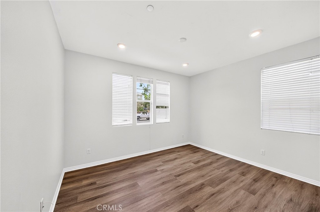 7989 Licorice Property Photo 4