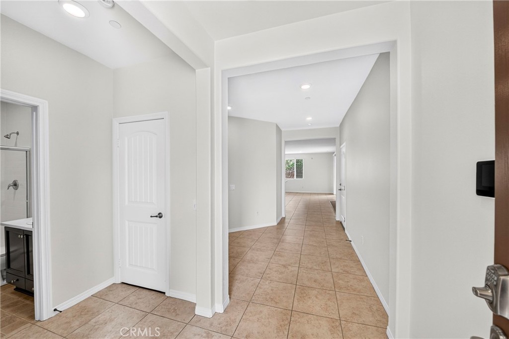 7989 Licorice Property Photo 6