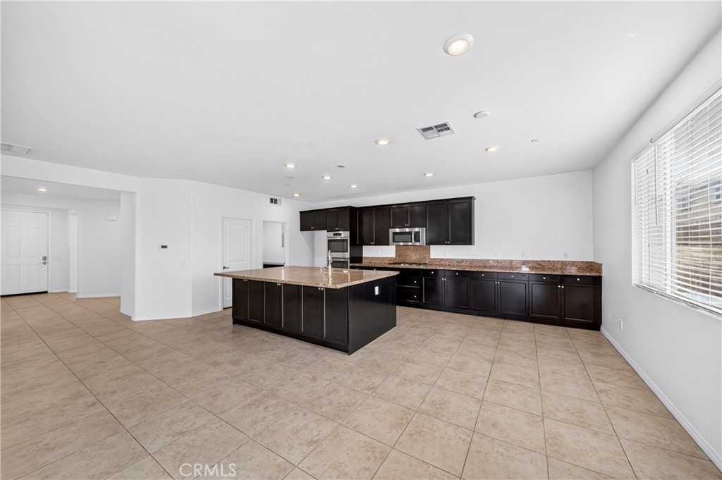7989 Licorice Property Photo 12