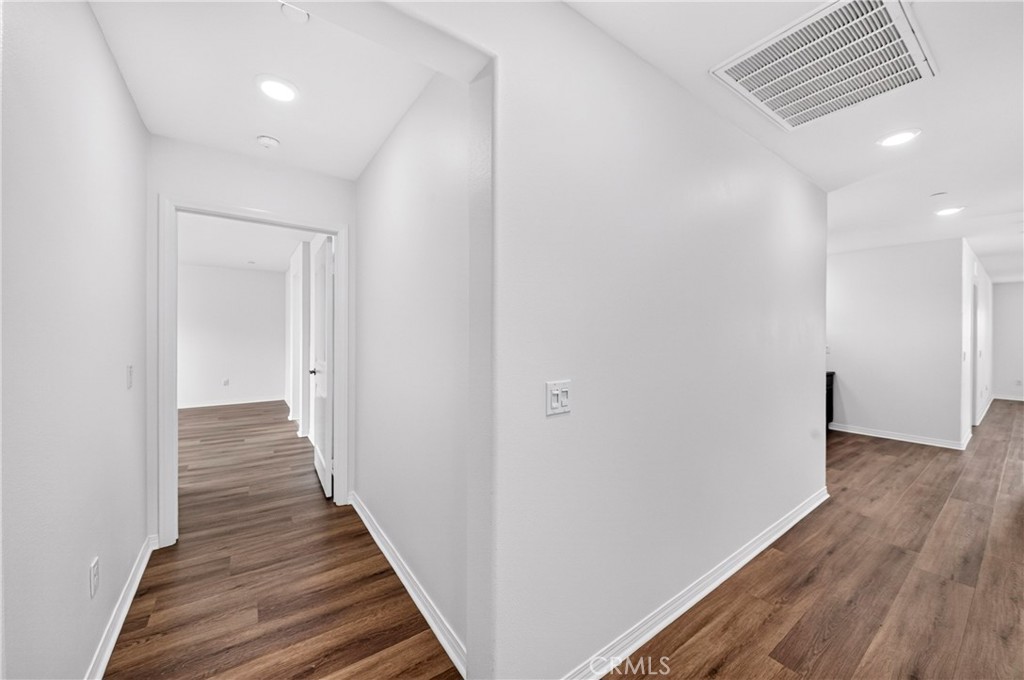 7989 Licorice Property Photo 32