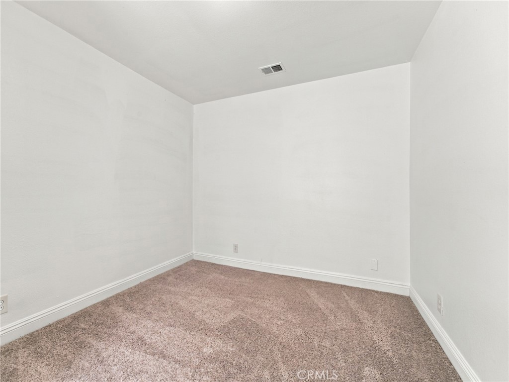 330 W Devonshire Drive Property Photo 20