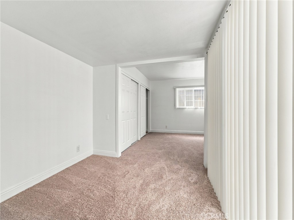 330 W Devonshire Drive Property Photo 22