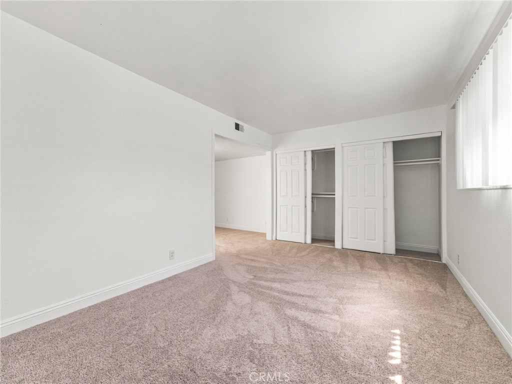 330 W Devonshire Drive Property Photo 24