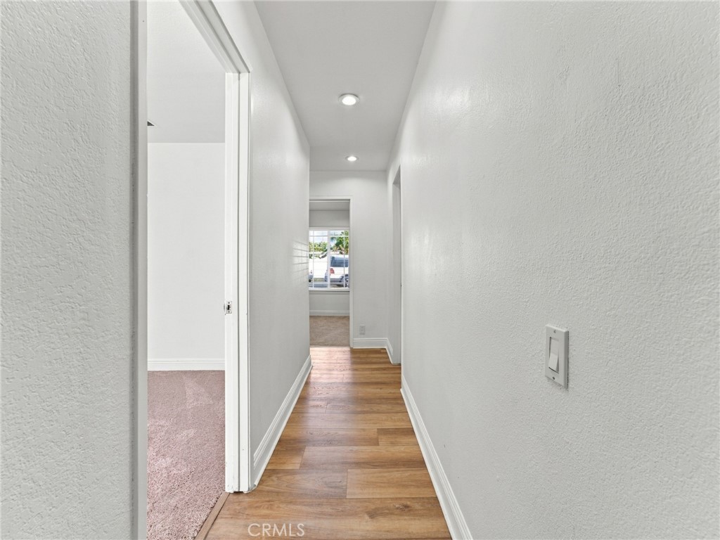 330 W Devonshire Drive Property Photo 28