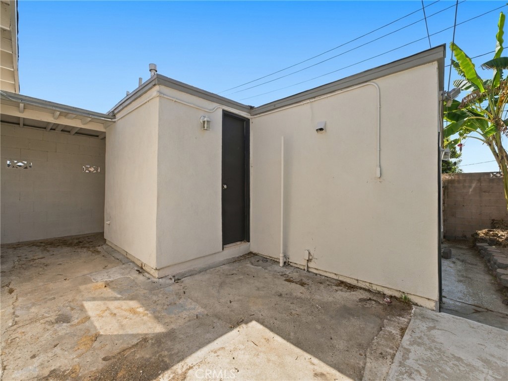 330 W Devonshire Drive Property Photo 33