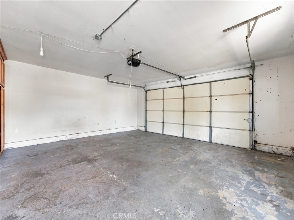 330 W Devonshire Drive Property Photo 37