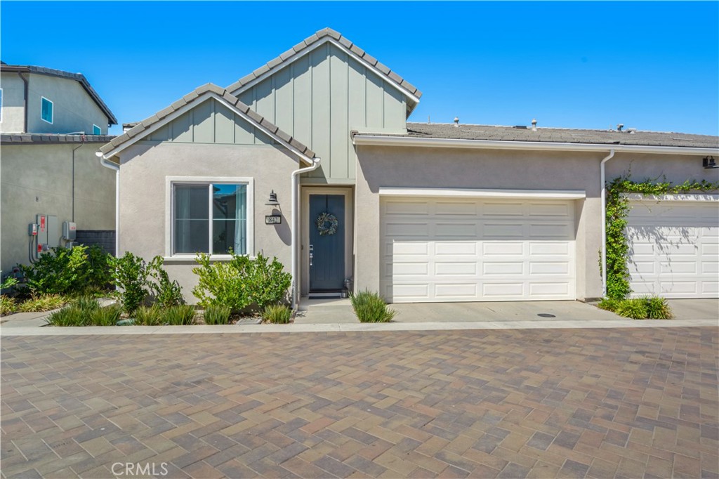842 Sunrise Road