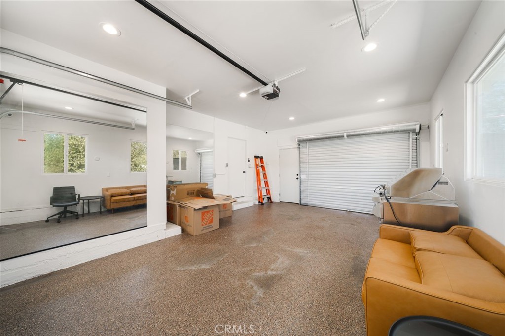 619 Drake Property Photo 46
