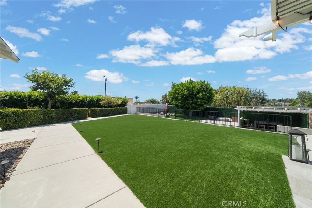 619 Drake Property Photo 51