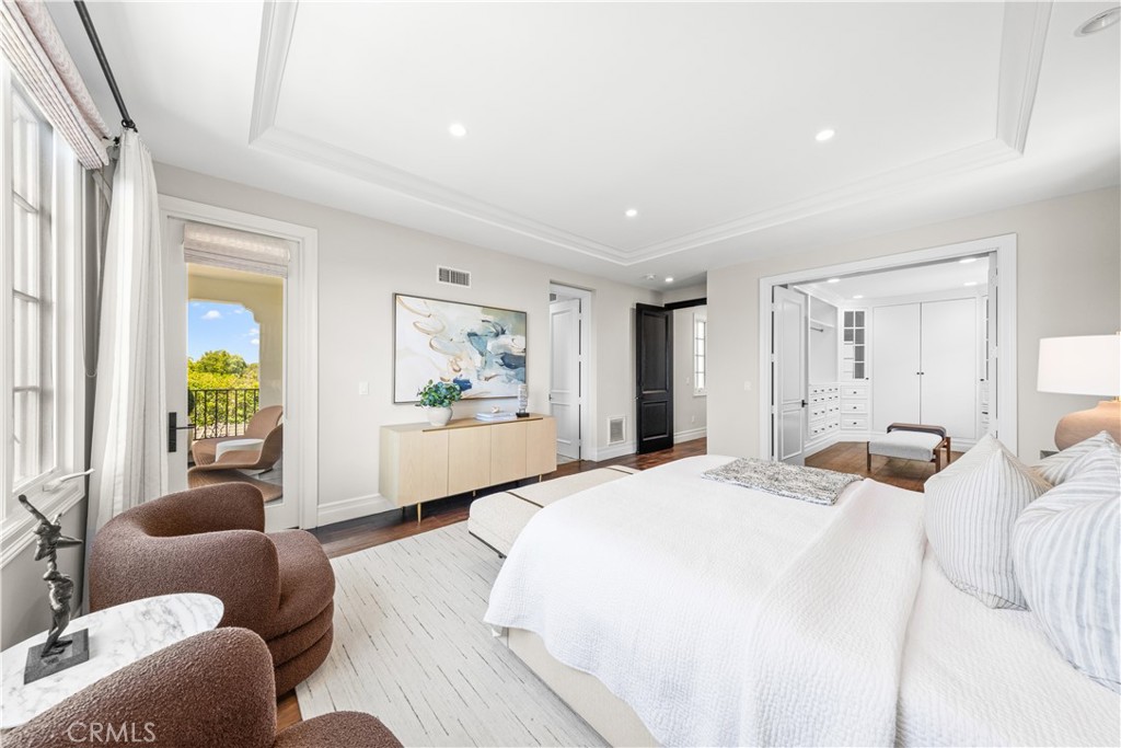 60 Sidney Bay Property Photo 32