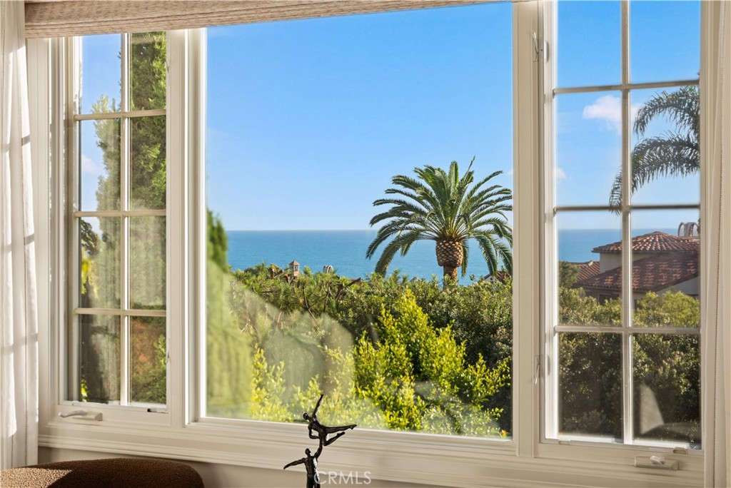 60 Sidney Bay Property Photo 34