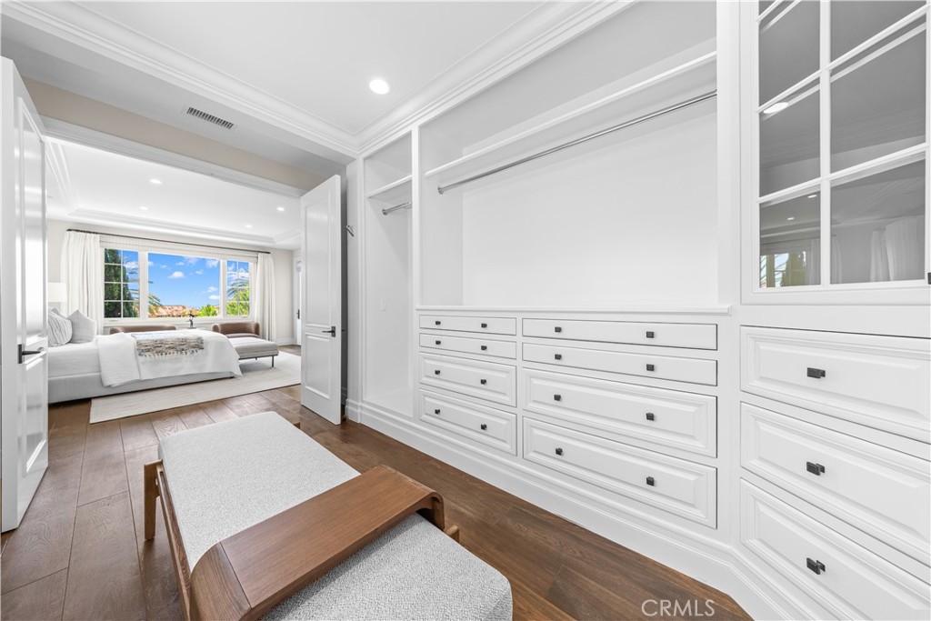 60 Sidney Bay Property Photo 35
