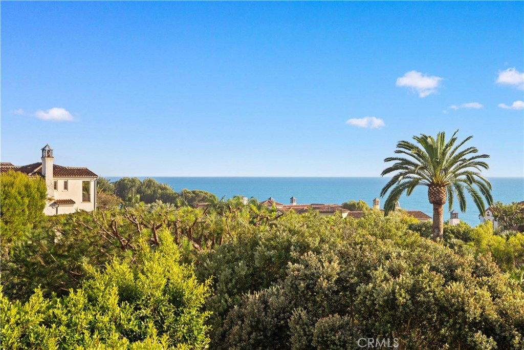60 Sidney Bay Property Photo 43
