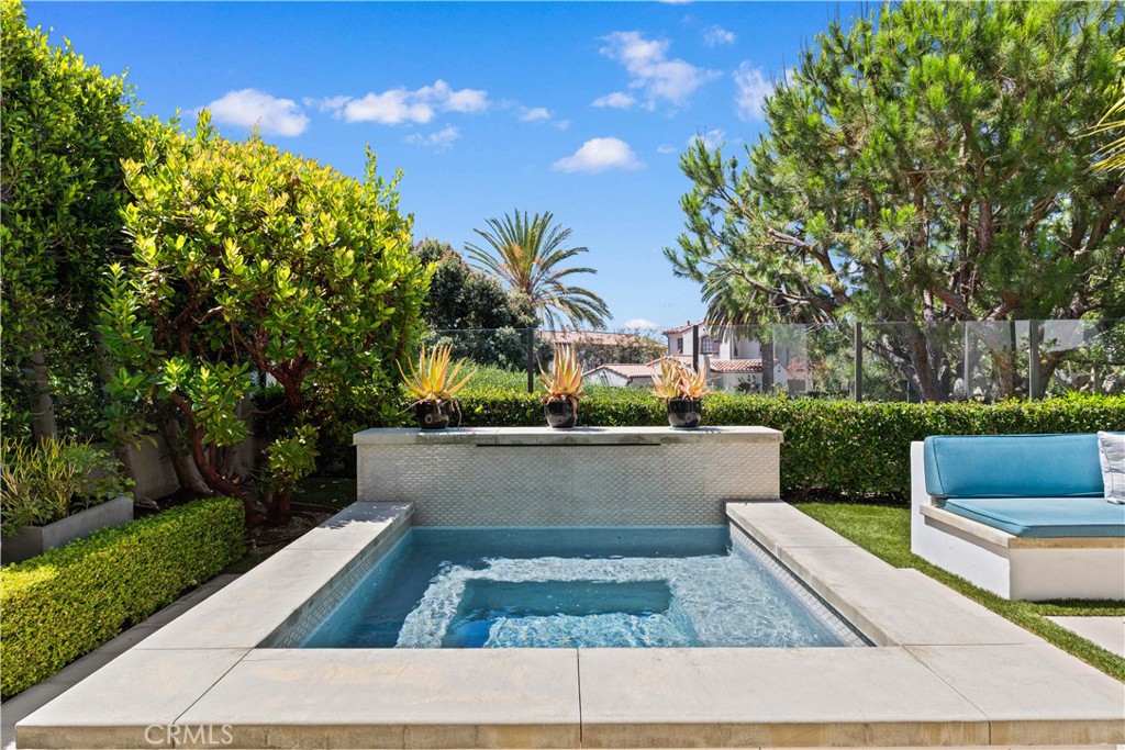 60 Sidney Bay Property Photo 56