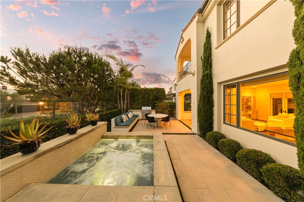 60 Sidney Bay Property Photo 61