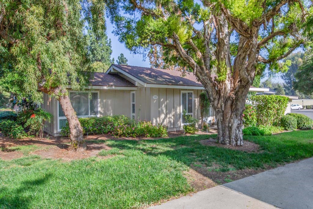 122 Via Estrada A Property Photo 1