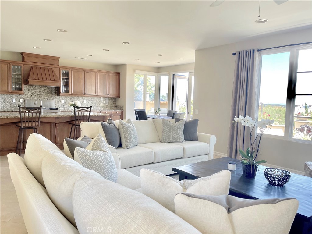 4 Highpoint Property Photo 9