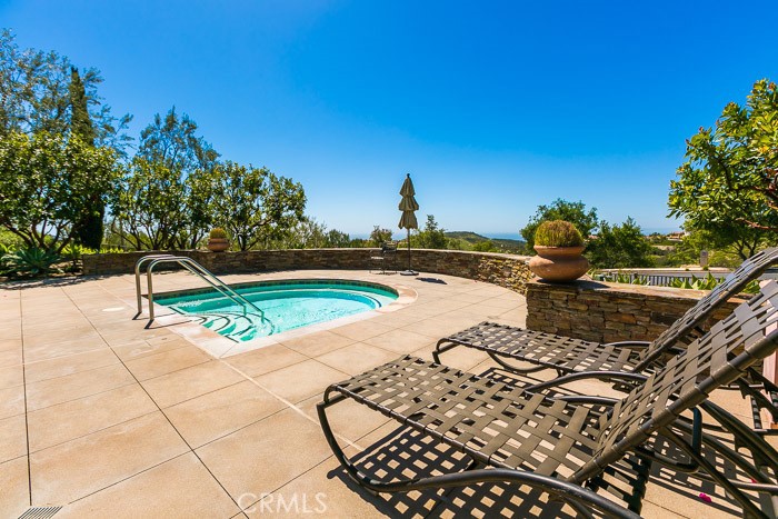 4 Highpoint Property Photo 33