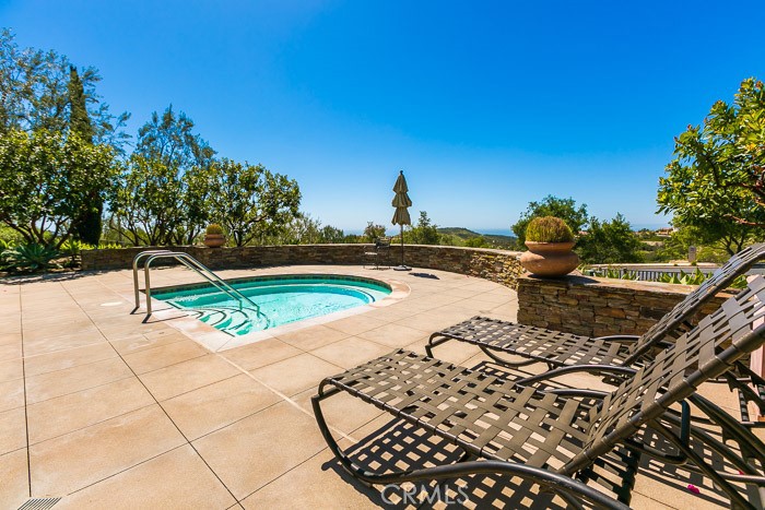 4 Highpoint Property Photo 33