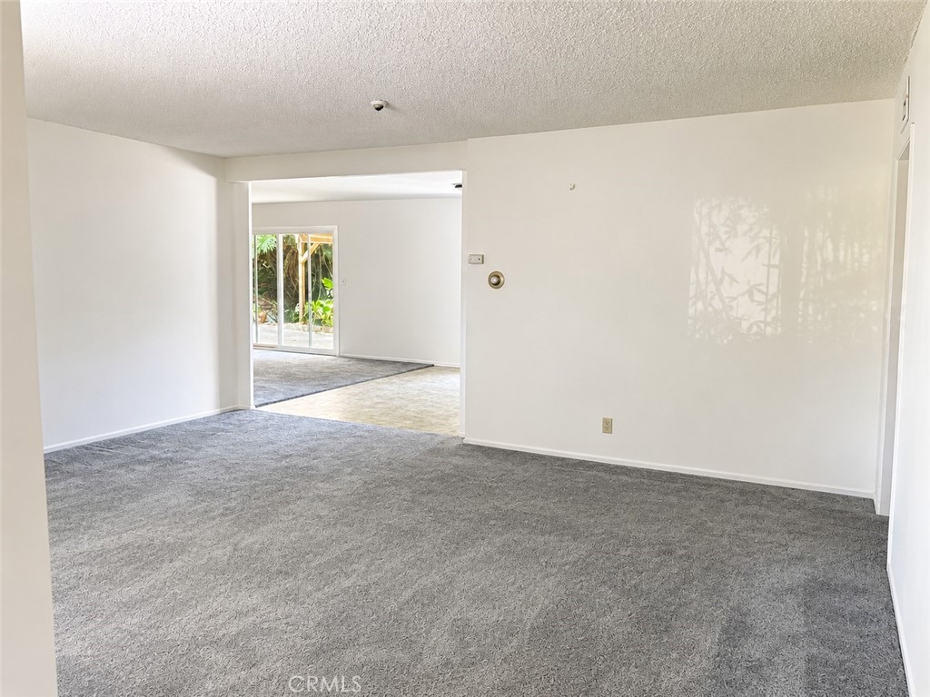 2239 Catherine Property Photo 6