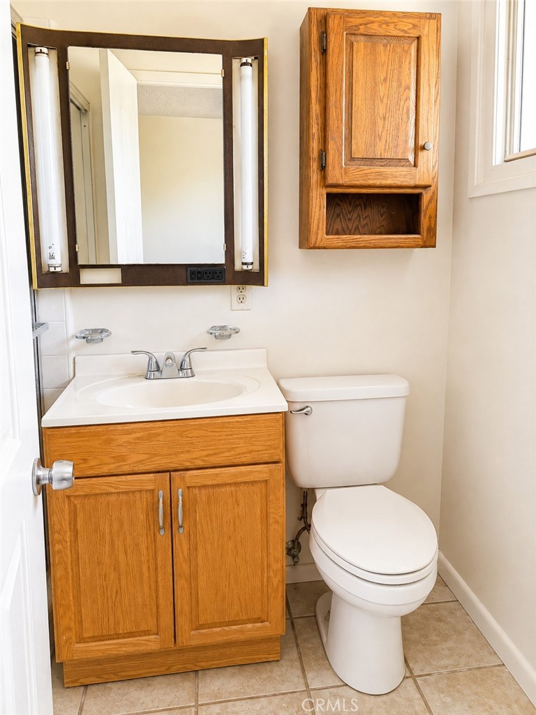 2239 Catherine Property Photo 15