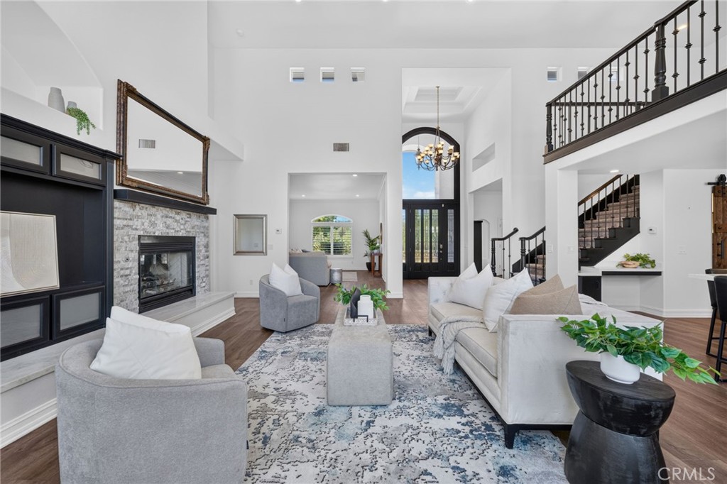 34830 Olive Tree Property Photo 8