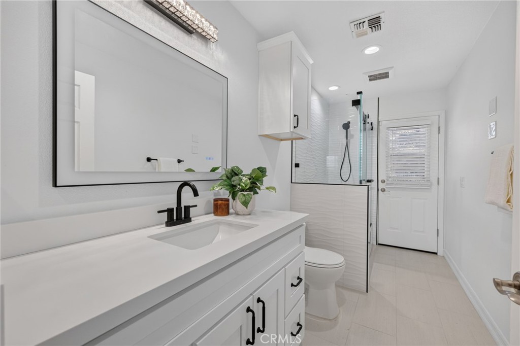 34830 Olive Tree Property Photo 46