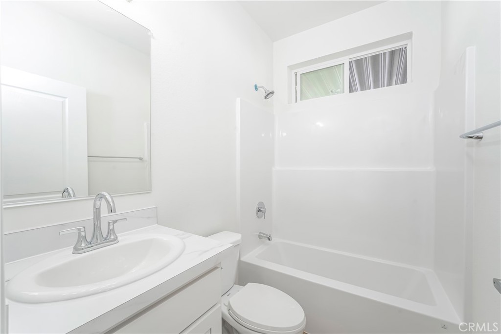 1120 E Mission Road 22 Property Photo 14
