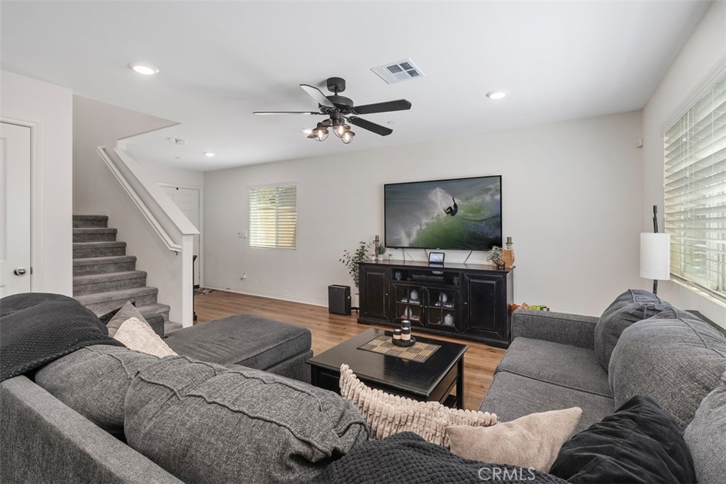 32225 Rambling Court Property Photo 4