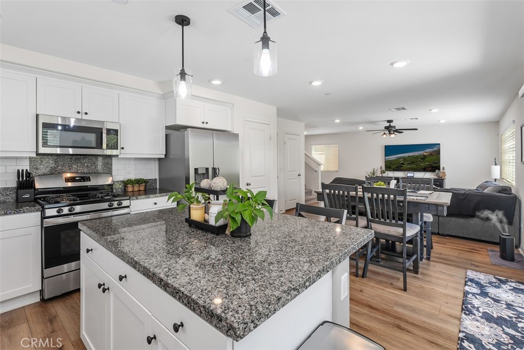 32225 Rambling Court Property Photo 8