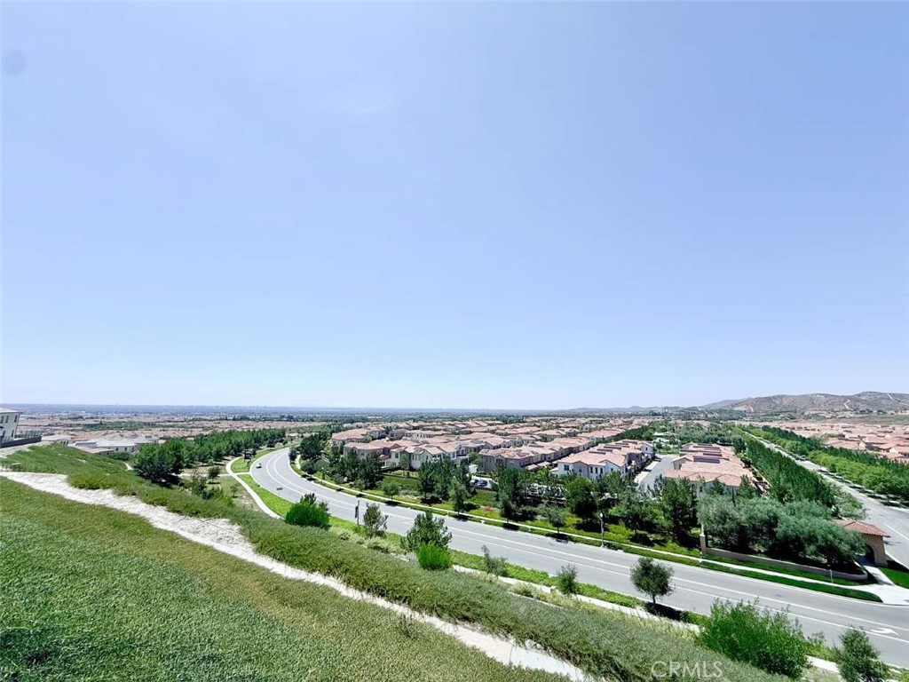111 Sunnyslope Property Photo 4