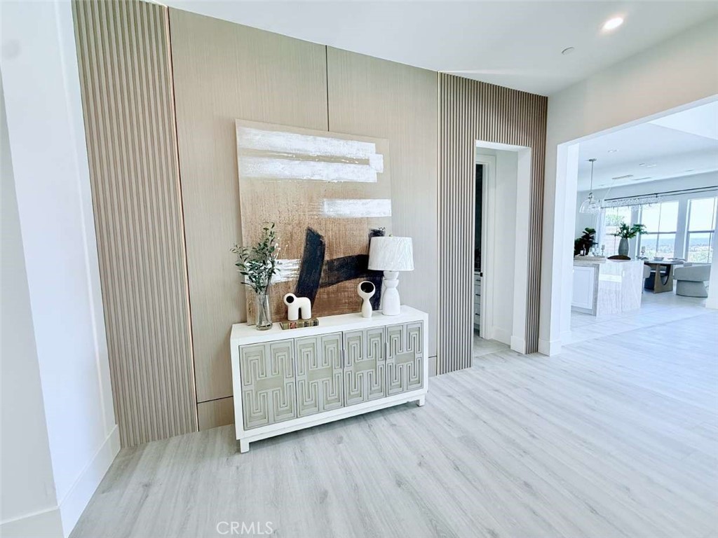 111 Sunnyslope Property Photo 10