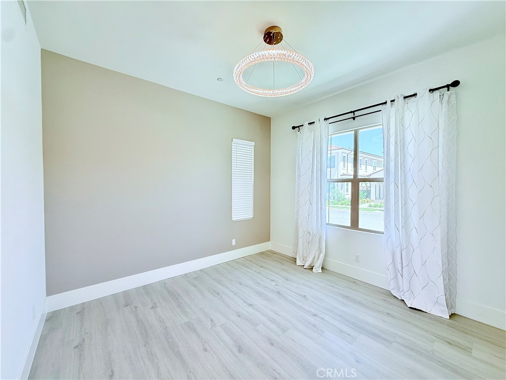 111 Sunnyslope Property Photo 27