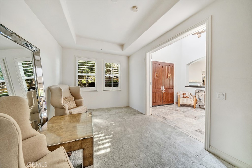 17842 Via Roma Property Photo 9