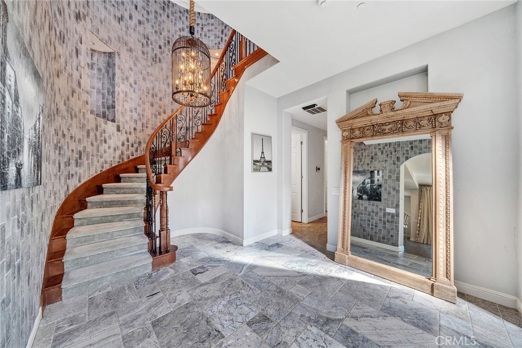 17842 Via Roma Property Photo 16