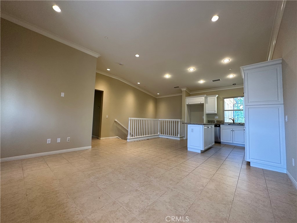133 Lamplighter Property Photo 3
