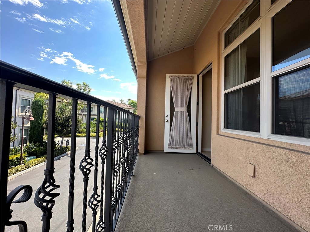 133 Lamplighter Property Photo 7