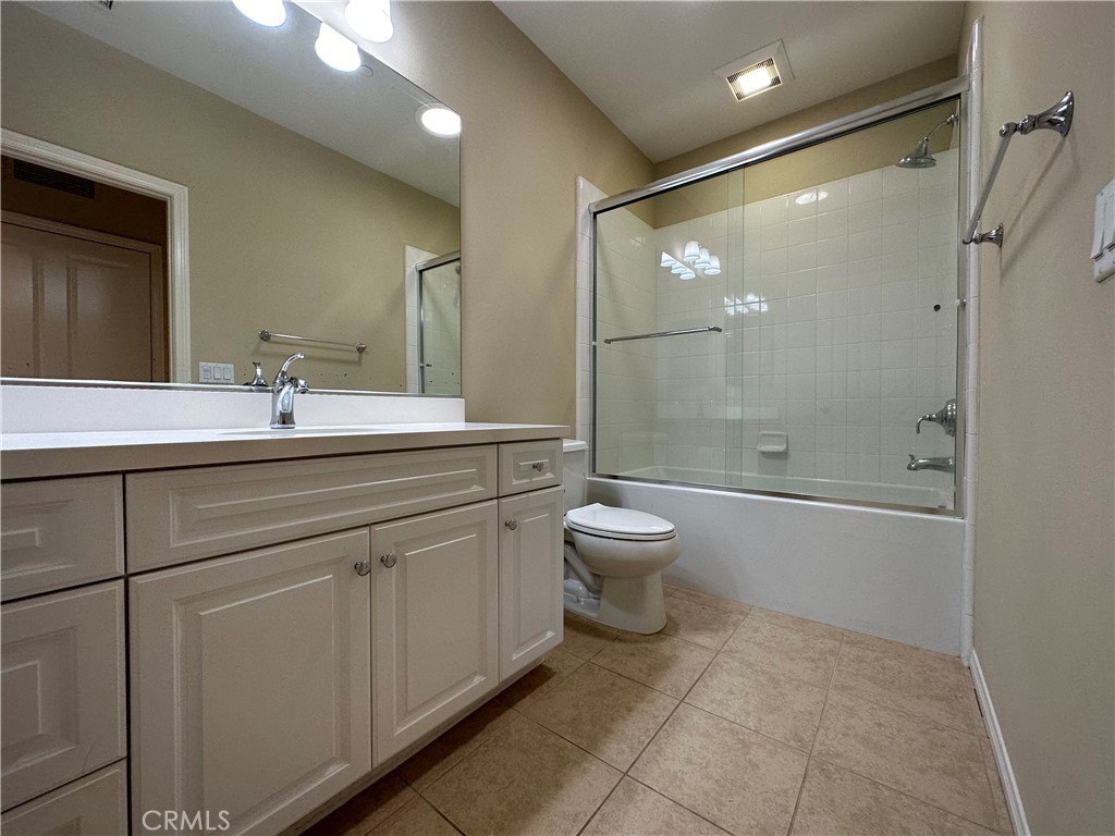 133 Lamplighter Property Photo 9