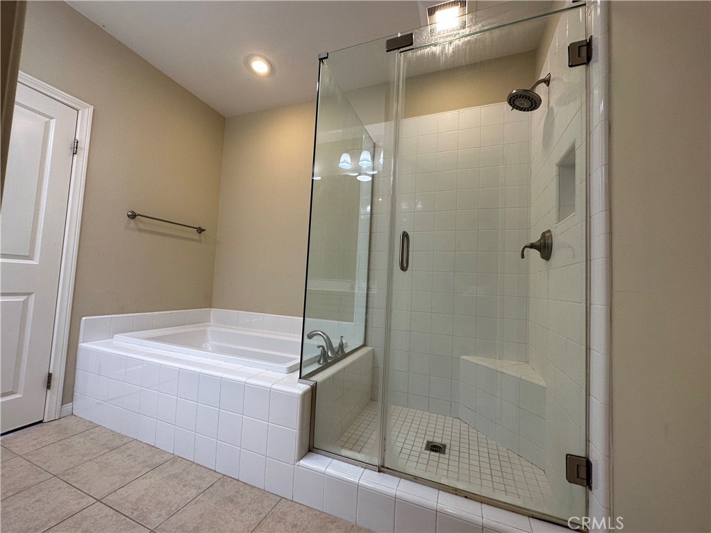 133 Lamplighter Property Photo 21