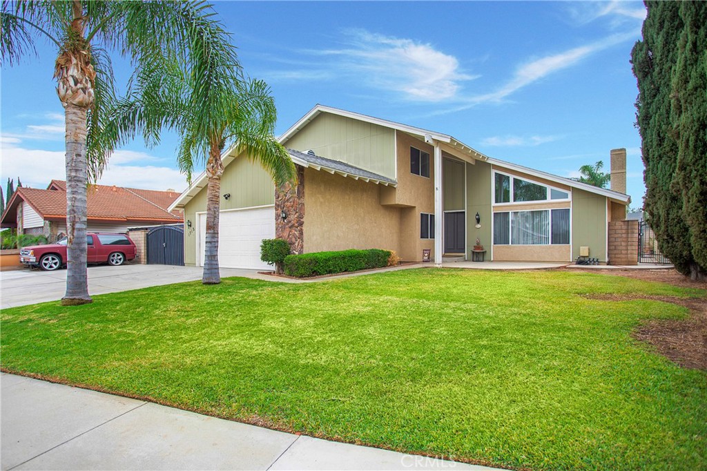 1712 Melrose Drive Property Photo 3