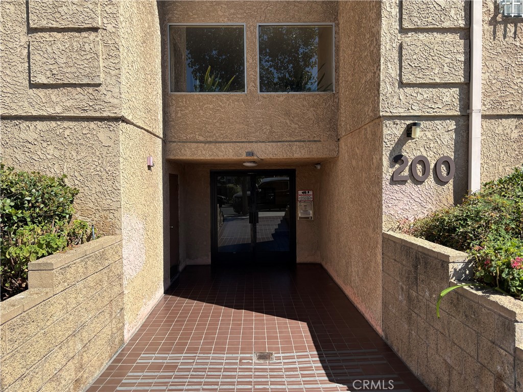 200 S Reno Street Property Photo 2