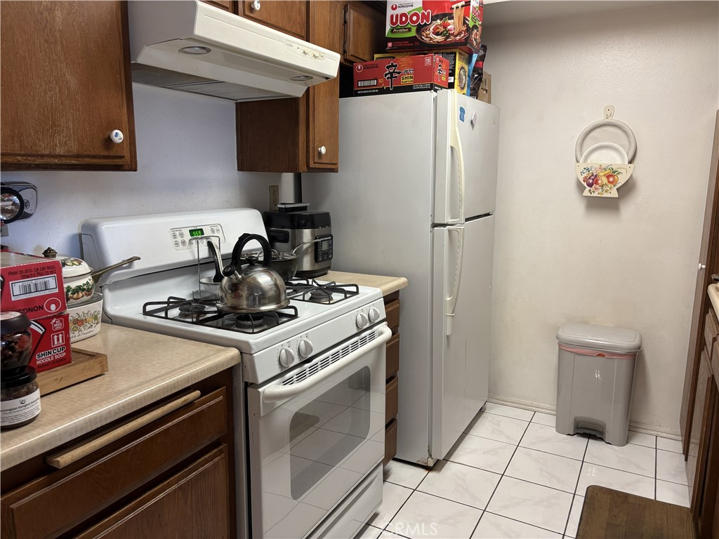 200 S Reno Street Property Photo 7