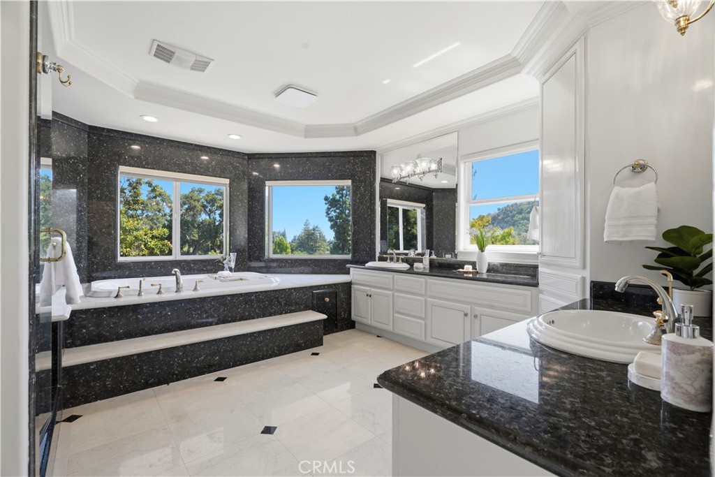 10935 Miramonte Property Photo 49