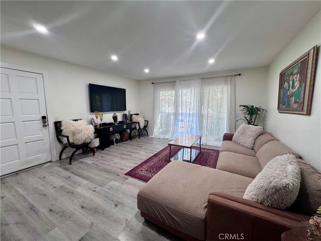 1072 C Cabrillo Park C Property Photo 3